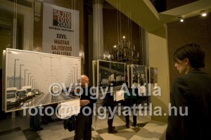 0903194342c 0903194342c 300x199 XXVII. Magyar Sajtófotó Kiállítás