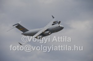 repulonap c17 cargo plane 0808161870cva 300x199 Nem marad el a repülőnap