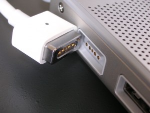 apple_magsafe_connector